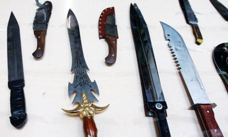 استفاده از سلاح سرد چه مجازاتی دارد؟
