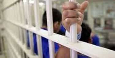 انتقال ۲ هزار محکوم افغان به کشورشان به دلیل شیوع کرونا
