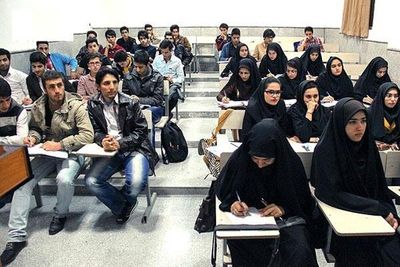وقتی که کرونا دانشجویان را خانه نشین می‌کند