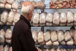 مرغ ۱۵ هزار تومانی در بازار نیست/ مردم چوب و پیاز را خوردند
