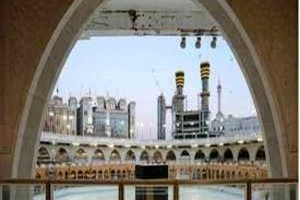 عربستان، بوسیدن و لمس خانه خدا در ایام حج امسال را ممنوع کرد