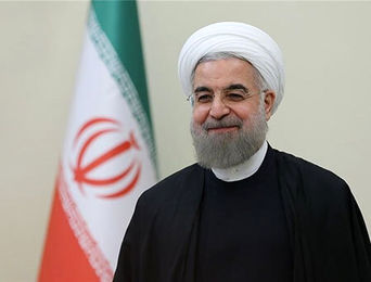 روحانی: توان دفاعی ما تهدیدی برای همسایگان نیست/تمرکزمان بر تولید موشک‌های کروز باشد