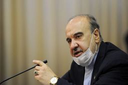 سلطانی‌فر: ورود مربی و بازیکن خارجی تا یک سال آینده ممنوع است