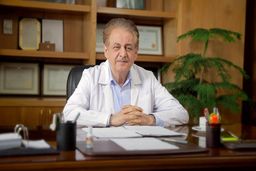 جلوگیری ۹۵ درصدی از کرونا با واکسن/ رعایت محدودیت ها تا یکسال آینده