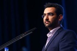 آذری جهرمی به بازپرسی فراخوانده شد/ استنکاف وزیر ارتباطات از اجرای حکم قوه قضاییه برای فیلتر کردن اینستاگرام
