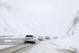 به جاده چالوس نروید/احتمال گرفتار شدن در کولاک وجود دارد
