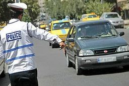سیلی نماینده مجلس به صورت سربازی که مانع عبور وی از ویژه اتوبوس شد