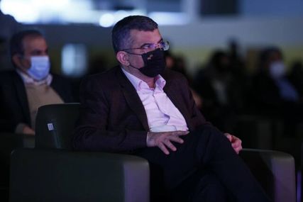 آمار شهدای کرونا سه رقمی است/ بیمارستان‌های شبیه پلاسکو کم نداریم