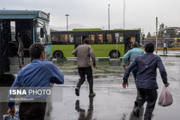 تداوم رگبار و رعد و برق در ۱۳ استان کشور