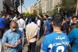 تجمع هواداران استقلال مقابل مجلس