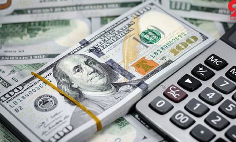 کاهش ۱۲۰ تومانی نرخ دلار در بازار