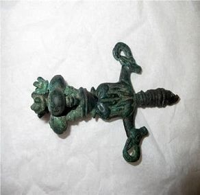 کشف مجسمه ۲ هزار ساله در محموله پستی