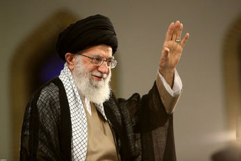 رهبر انقلاب در میان ١٠٠ چهرهی مجله تایم در ٢٠٢١