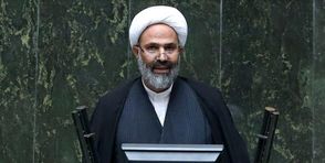 پژمانفر: بسیاری از مواد دارویی در گمرکات در حال فاسد شدن هستند