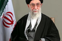 پیام فرمانده معظم کل قوا در پی بازگشت ناوگروه ۷۵ نیروی دریایی از دریانوردی پهنه اطلس