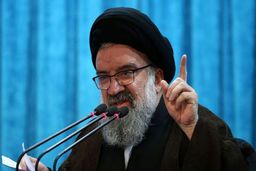 همه ‌از شل حجابی ناراحت هستند.