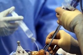 پلمب مرکز زیبایی که دختر ۱۹ ساله اهوازی را به کما برد