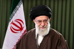 پاسخ رهبر معظم انقلاب به سوالی درباره «نفقه مادر»