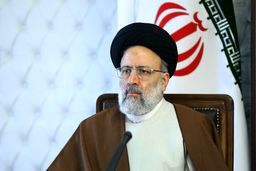 رییسی: ساعت کار بانوان نباید به شان مادری خدشه وارد کند