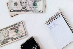 اختصاص کارت اعتباری به دهک‌های پایین جامعه با حذف ارز ۴۲۰۰ تومانی