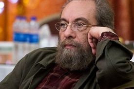 نقد فراستی به فیلم سینمایی &#8220;بی همه چیز&#8221;