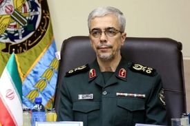 دستور سرلشکر باقری برای عقب‌نشینی نیروهای مسلح از ساحل اماکنی که کاربری نظامی ندارند