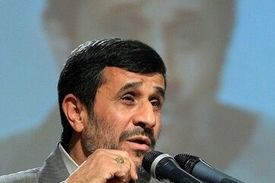 ادعای پیش بینی یک ماه پیش احمدی‌نژاد درباره قطعی بودن حمله روسیه به اوکراین