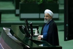 گزارش کامل – حضور روحانی در مجلس، ۴ سوال رای نیاورد
