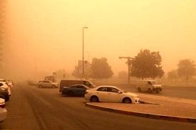 عبور۴۲برابری غلظت گردوغبار درابادان بیش از حدمجاز