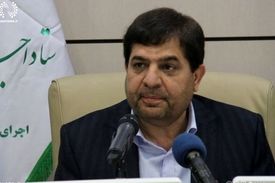 اصلاح قیمت بنزین اصلا مطرح نیست