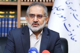 «هیچ وزیری تاکنون کارت زرد دریافت نکرده است»