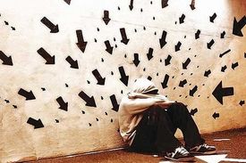 جامعه امنیت ندارد یا حداقل امنیت روانی ندارد.