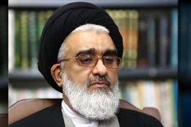 در عصر غیبت پیام خدا را ولی فقیه و مراجع به ما می‌رسانند