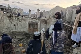 زلزله شدید در افغانستان با تلفات بالا (حدود ۱۰۰۰ نفر کشته)
