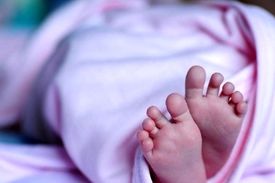 واگذاری ۹۳ کودک به خانواده‌های متقاضی فرزندخواندگی در تهران