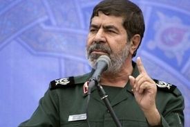 مردم در رفاه هستند که سفر میروند