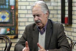 بیگدلی، کارشناس بین‌الملل: اعلام یک سری از مقامات ما برای حضور در یک جنگ تمام عیار فقط یک ژست سیاسی است، اقتصاد ما تحمل و توان جنگ را ندارد.