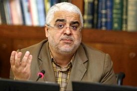 نماینده مجلس نهم و دهم: فیلترینگ، خودتحریمی است/ همین الان هم برای رفع فیلتر دیر است