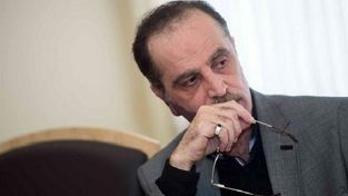 نوروزی، حقوقدان: جاسوسی در ایران به دلیل خلأ قانونی نیست، به دلیل ضعف عملکرد نهادهای اطلاعاتی و امنیتی است/ امیدوارم در اصلاحات پیشنهادی طرح تشدید مجازات جاسوسان به اصول اساسی توجه شود چون ساختار نیازمند بازنگری اساسی است