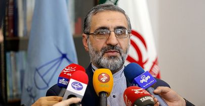 توضیحات قوه قضائیه درباره خروج از کشور یک زندانی ایرانی &#8211; کانادایی