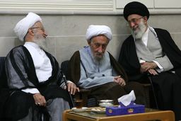 پاسخ رهبر انقلاب به آیت‌الله مکارم درباره CFT/تکذیب شد
