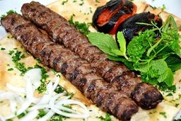 تکذیب استفاده از گوشت قورباغه در کباب